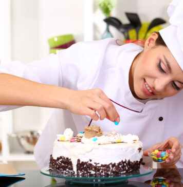 Festival GASTRO SWEET FEST míří do Letňan: Nabídne to nejlepší od cukrářského řemesla až k moderní bistro scéně
